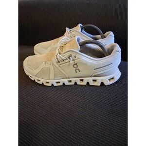 On‎ Cloud 5 Womens 10 Shoes  Beige Running Walking Gym Swiss Athletic Sneaker